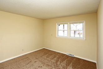 Williamsburg Apartments in Bettendorf, IA - Foto de edificio - Interior Photo