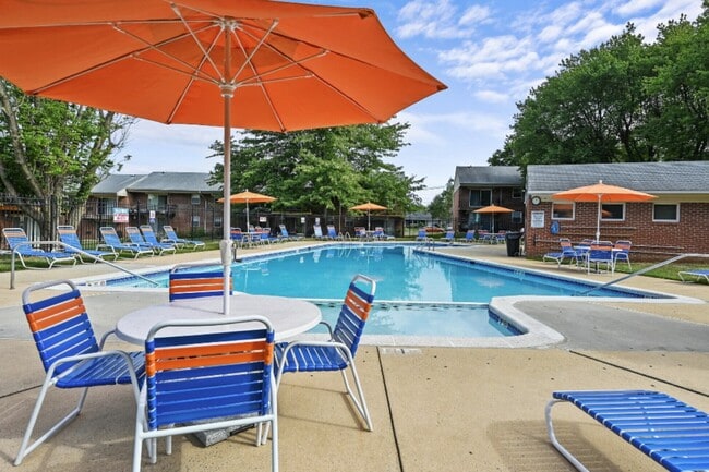 Spring Manor in Lancaster, PA - Building Photo - Building Photo