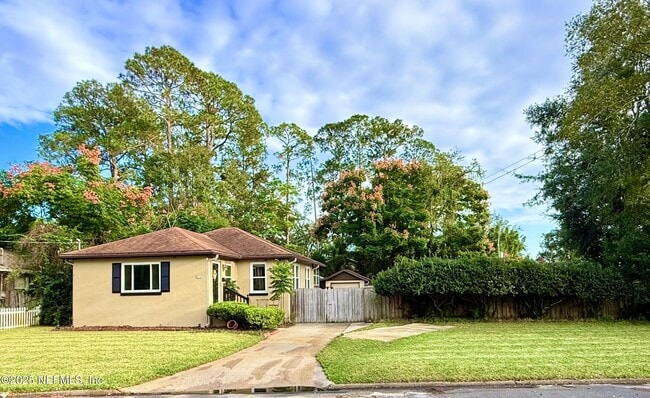 3756 Anderson St in Jacksonville, FL - Building Photo - Building Photo