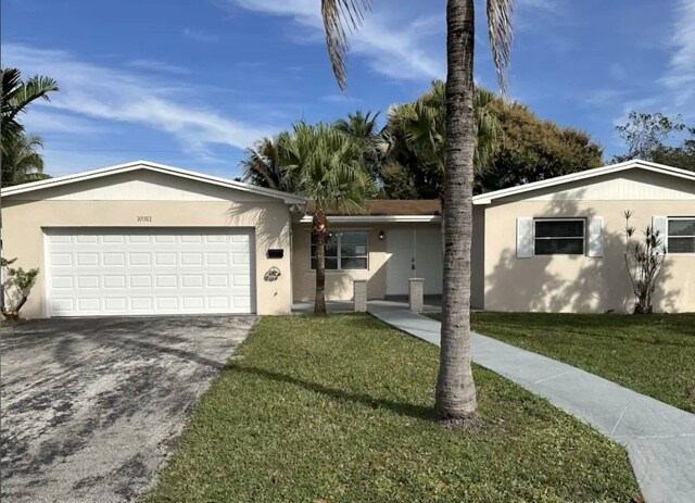 10321 SW 156th St in Miami, FL - Foto de edificio