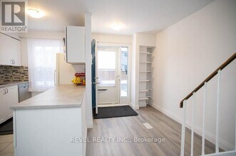 496 Grey St in Brantford, ON - Building Photo - Building Photo