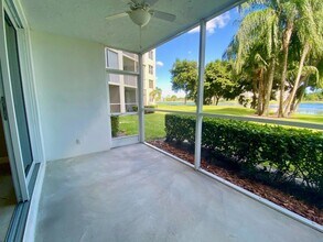 3051 N Course Dr, Unit 104 in Pompano Beach, FL - Building Photo - Building Photo