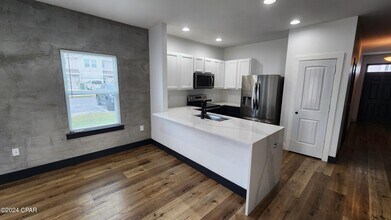 5849 Callaway Cir in Panama City, FL - Building Photo - Building Photo
