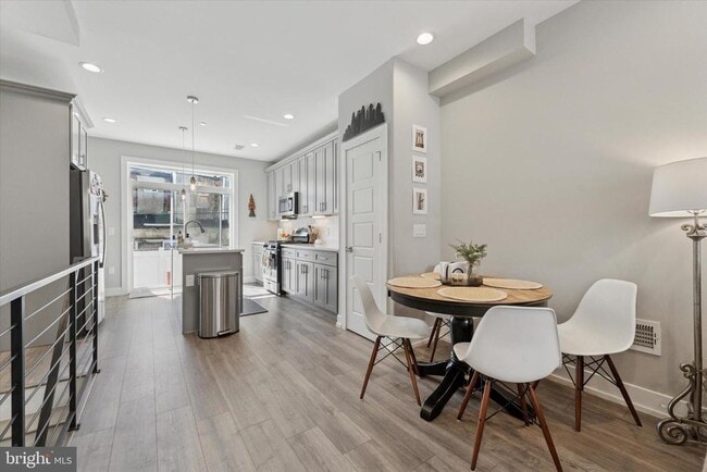 property at 710 Cantrell St