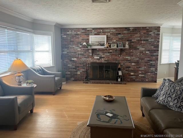 2327 NE 16th Ct in Jensen Beach, FL - Building Photo - Building Photo