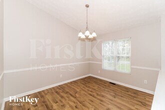 8630 Bayhill Dr in Gainesville, GA - Building Photo - Building Photo