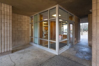 RiverBay at Co-op City in Bronx, NY - Building Photo - Building Photo