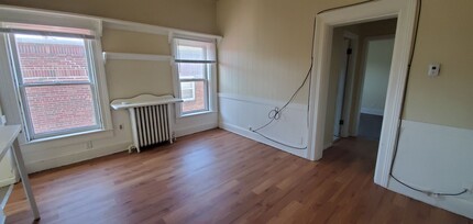 404 S Webster Ave in Green Bay, WI - Building Photo - Building Photo
