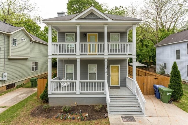 property at 1318 Brewster St SW
