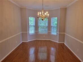 310 Hulan Way in Lawrenceville, GA - Building Photo - Building Photo