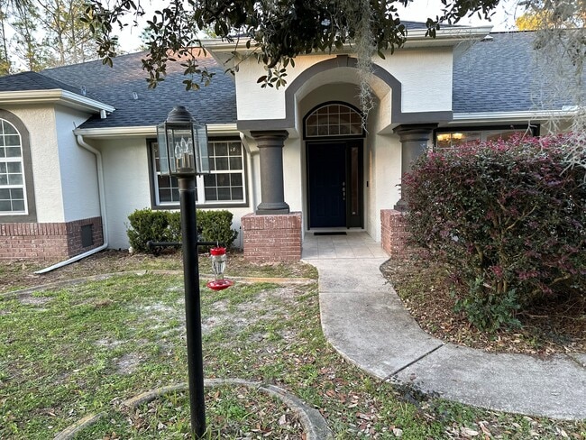 2905 W Beamwood Dr in Beverly Hills, FL - Building Photo - Building Photo