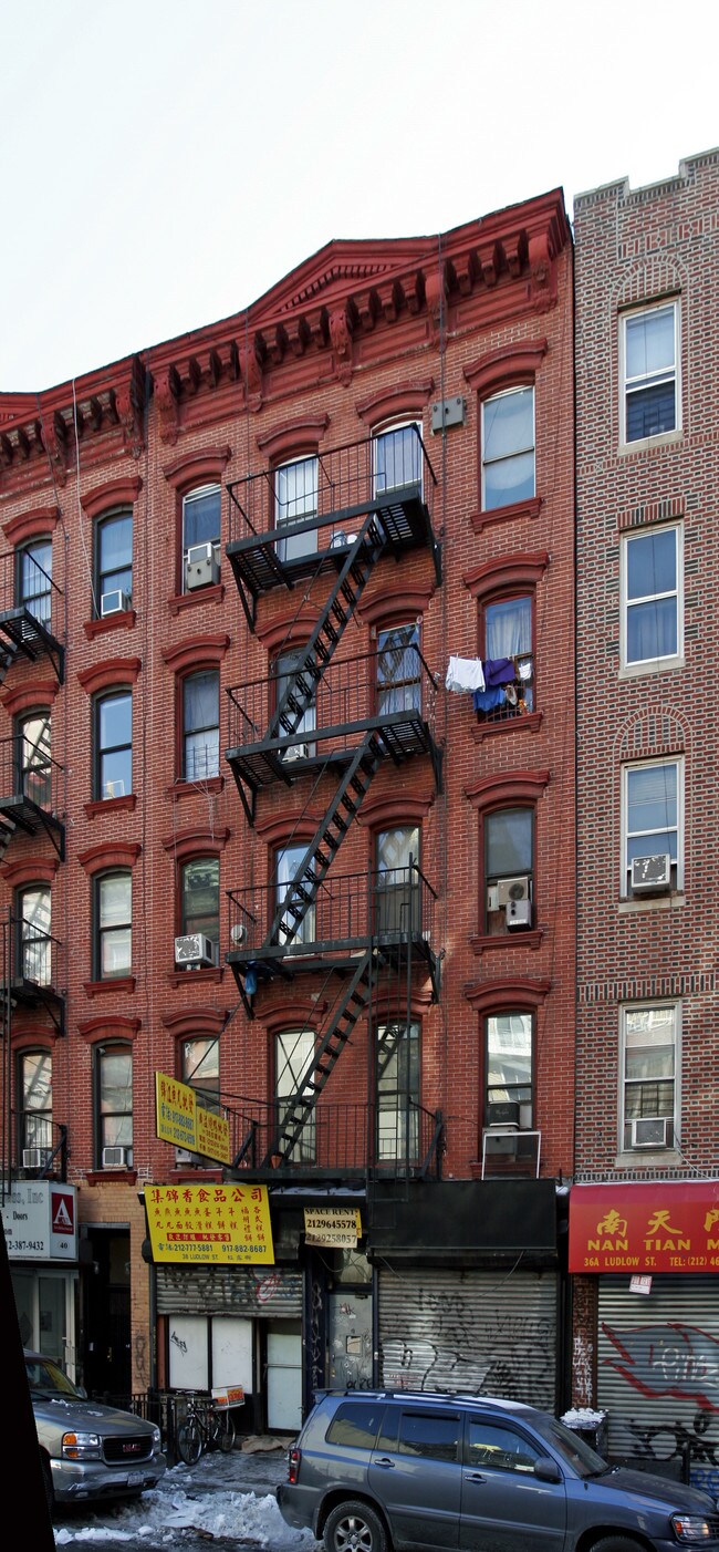 38 Ludlow St