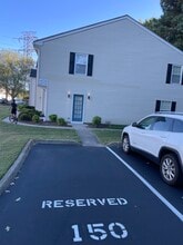 3544 Clover Meadows Dr in Chesapeake, VA - Building Photo - Building Photo