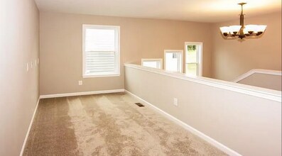 5898 Weldra Dr in Zionsville, IN - Building Photo - Building Photo