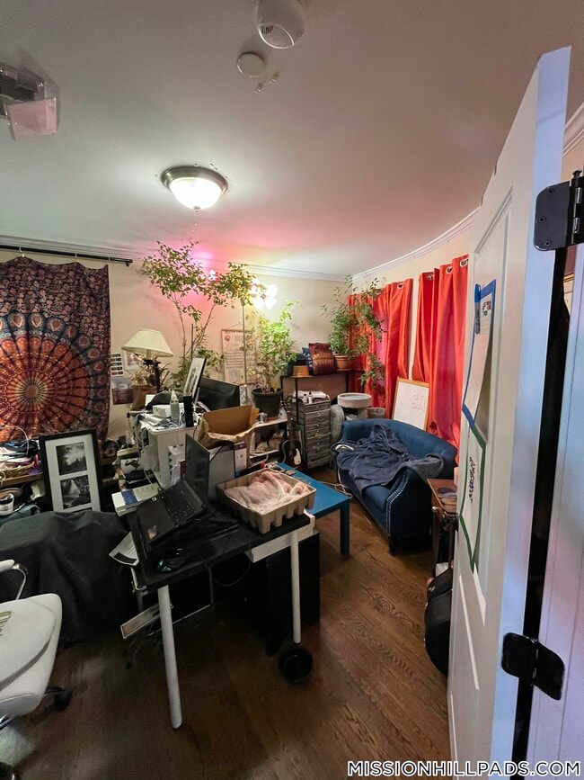 2973 Washington St, Unit 1 in Boston, MA - Building Photo - Building Photo