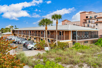 Sea Oats Beach Club in Englewood, FL - Building Photo - Building Photo