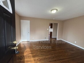 2309 Byron St in Middletown, OH - Building Photo - Building Photo