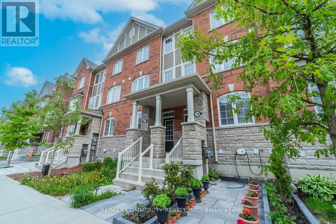 59 Jolly Way in Toronto, ON - Building Photo
