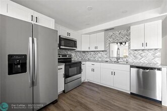 2202 Lucaya Bend in Coconut Creek, FL - Building Photo - Building Photo