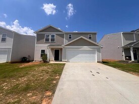 532 Wagon Trail in Duncan, SC - Building Photo