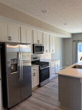 5484 Fawnsbury Ct in Powell, OH - Building Photo - Building Photo