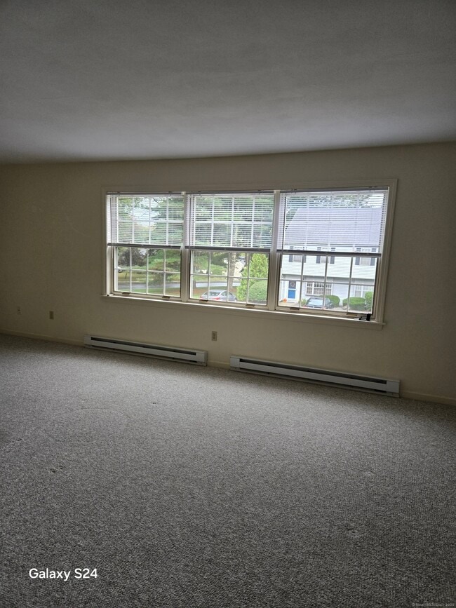 7 Brantwood Dr in Madison, CT - Building Photo - Building Photo