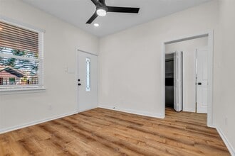 3440 Bremond St in Houston, TX - Building Photo - Building Photo