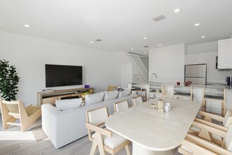 Pearl at Pompano Beach in Pompano Beach, FL - Building Photo - Interior Photo