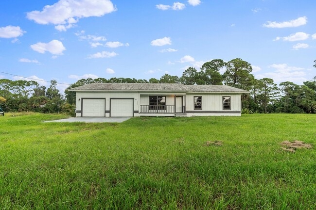 property at 9949 154th Rd N