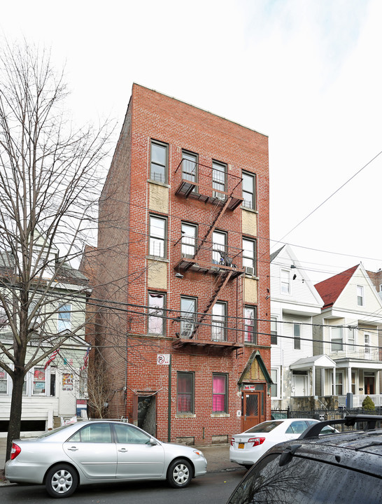 3283 Decatur in Bronx, NY - Building Photo