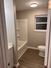 1133 White Oak Dr in Athens, GA - Building Photo - Building Photo