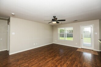 9741 Stoney Bridge Rd in Fort Worth, TX - Building Photo - Building Photo