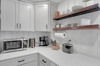 2151 Thoroughbred Ln, Unit Heritage Hideaway in Lancaster, PA - Building Photo - Building Photo