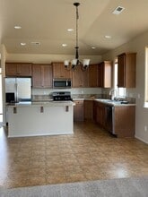 2444 Delle Celle Dr in Richland, WA - Building Photo - Building Photo