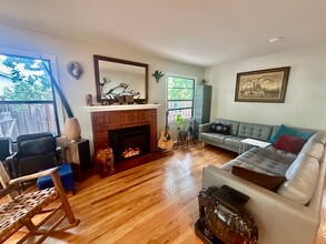 253 Fernando Ave in Palo Alto, CA - Building Photo - Building Photo