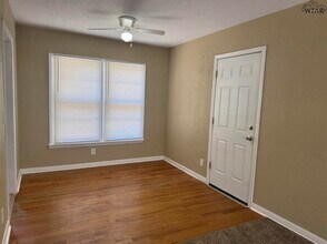 4718 Alamo Dr in Wichita Falls, TX - Building Photo - Building Photo