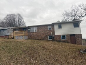 2147 TN-75 in Blountville, TN - Building Photo - Building Photo