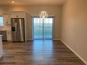 6964 Serpentine Dr in Lincoln, NE - Building Photo - Building Photo