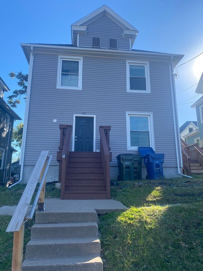 property at 411 E 8th St