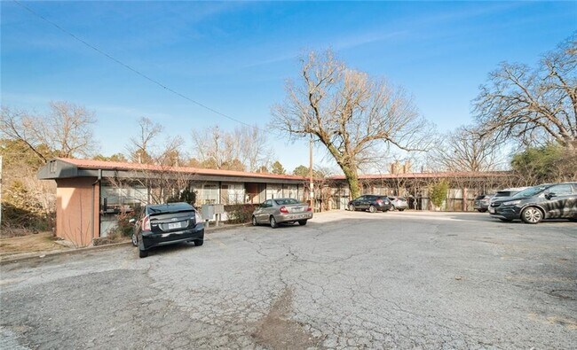 property at 8 Hill Ave