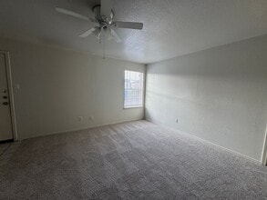 1706 Benttree Dr-Unit -# A in Killeen, TX - Building Photo - Building Photo