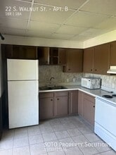 22 S Walnut St in Perryville, MO - Building Photo - Building Photo