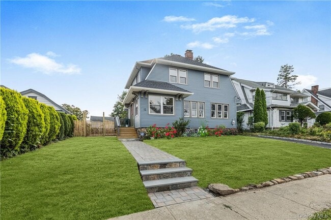 12 Risley Pl in New Rochelle, NY - Building Photo - Building Photo