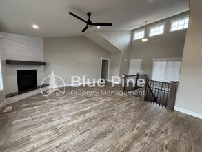 5083 Thatcher Ave in Idaho Falls, ID - Building Photo - Building Photo