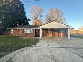 35 Wiley Dr in Munford, TN - Building Photo