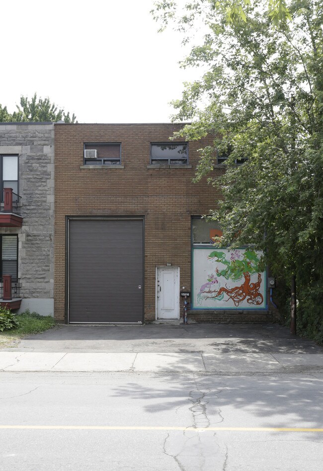 1566 de l'Église in Montréal, QC - Building Photo - Building Photo