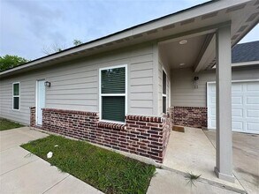 2612 Texas St in Greenville, TX - Building Photo - Building Photo