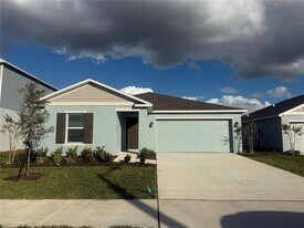 2782 Pennachio Dr in Lake Wales, FL - Building Photo