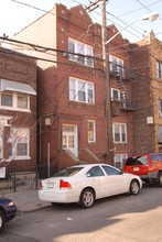 447 64th St in West New York, NJ - Building Photo - Building Photo