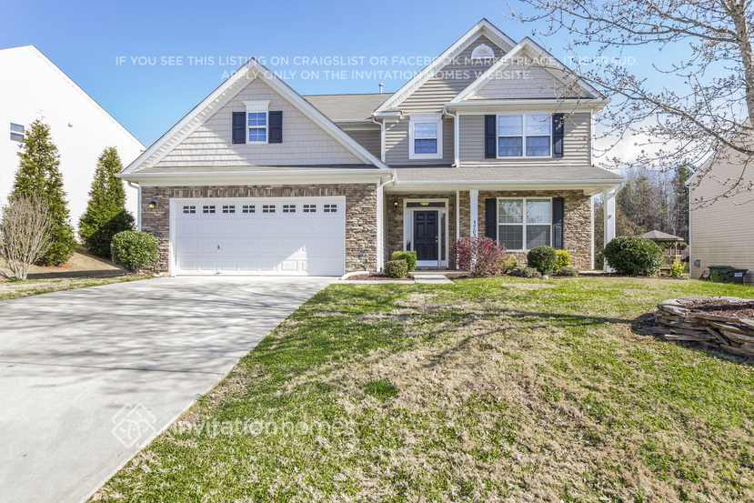 1703 Hoosac Dr in Waxhaw, NC - Building Photo